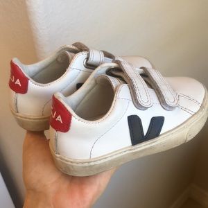 Veja Esplar Sneaker Toddler Size 8